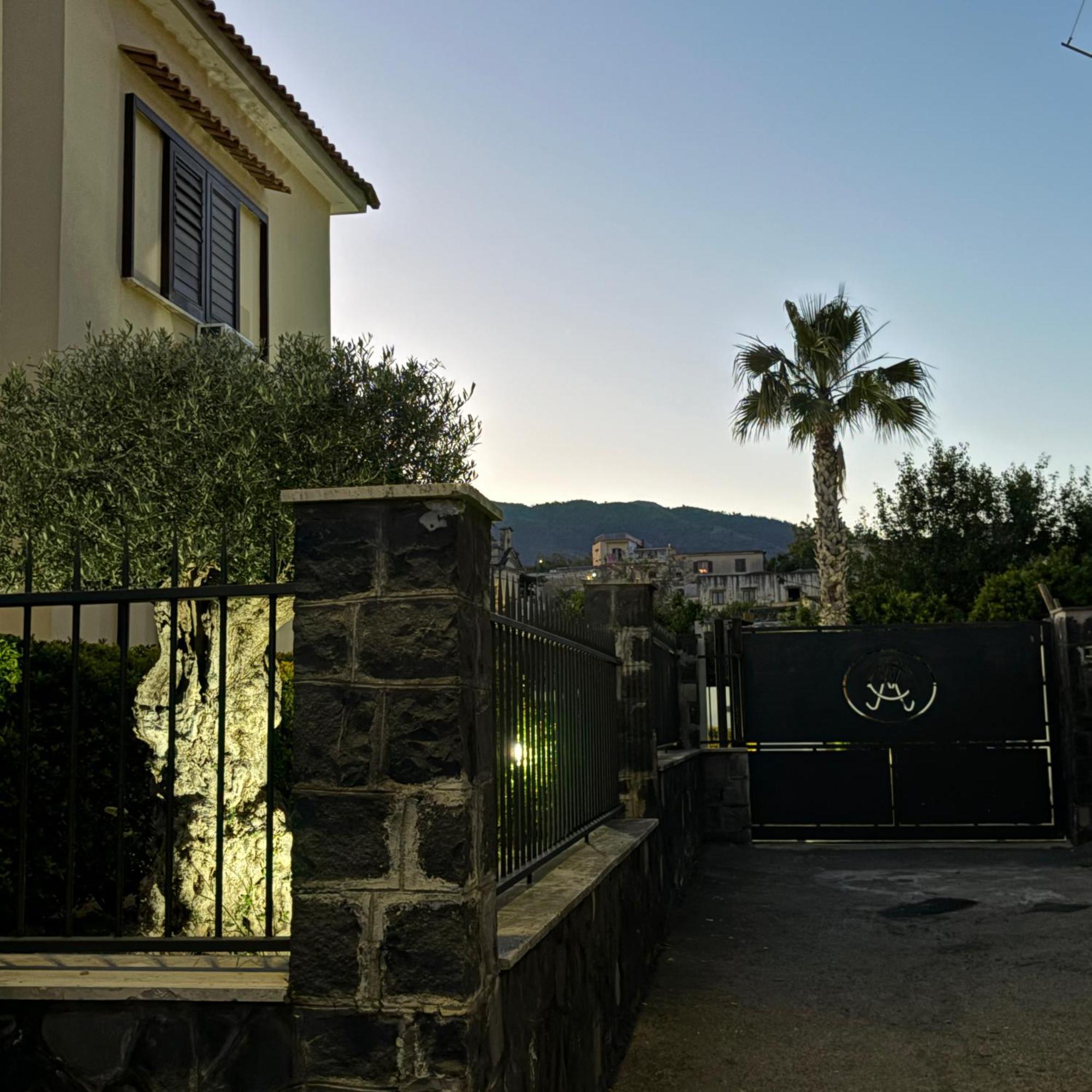 Villa Manzo-Pompei Vesuvius holiday house Boscotrecase Exterior foto